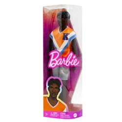 BARBIE Кукла Кен в яркой футболке и с кудрявыми волосами DWK44/HPF79
